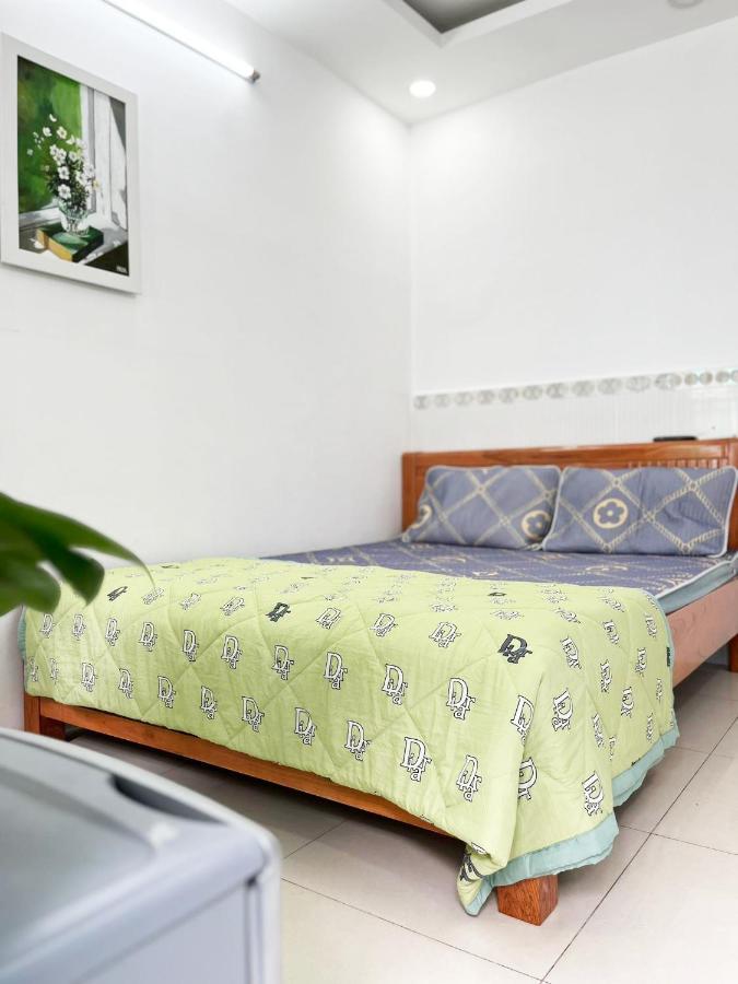 Homestay Ms. Hoa Хошимин Экстерьер фото