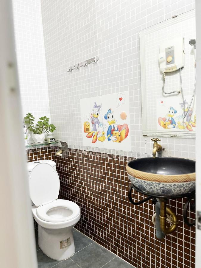 Homestay Ms. Hoa Хошимин Экстерьер фото